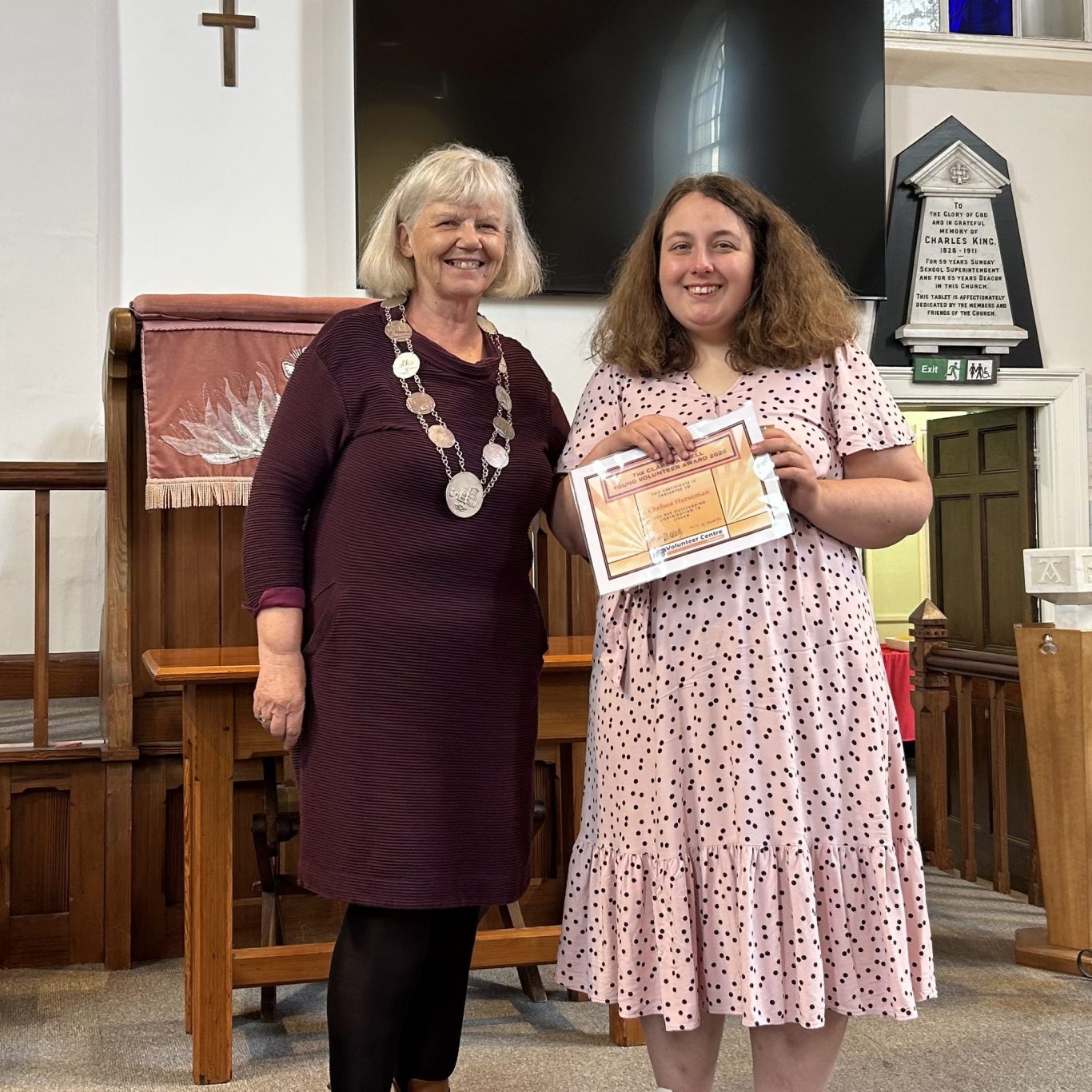 Chelsea Horseman from Jigsaw receiving the Clare Fardell Award from Thornbury Town Mayor, Helen Ball.