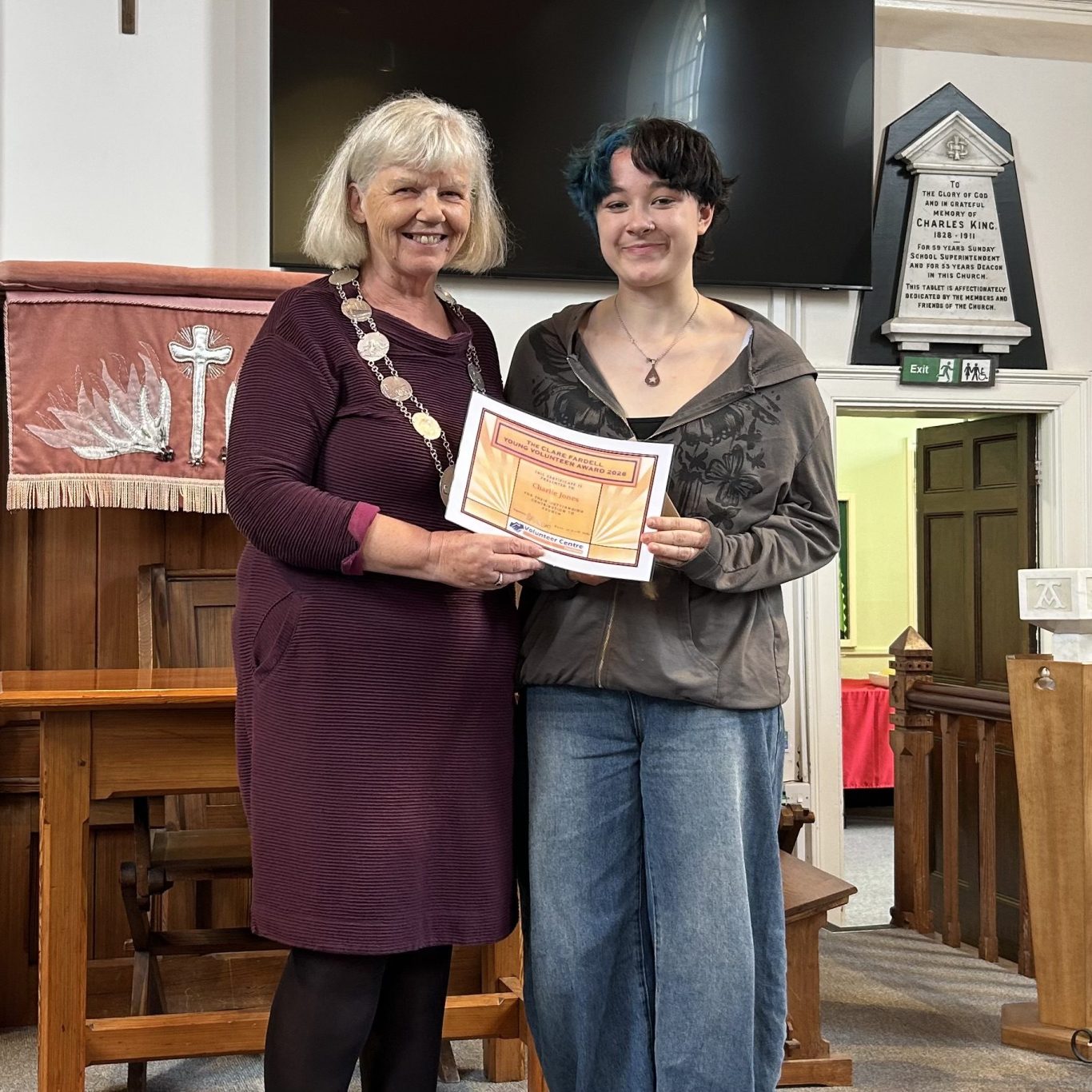Phoebe Jones from Krunch receiving the Clare Fardell Award from Thornbury Town Mayor, Helen Ball.